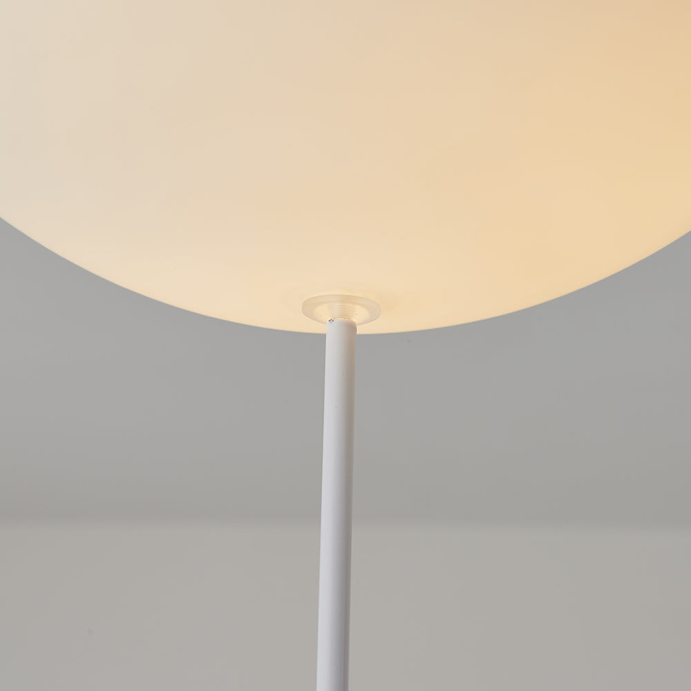 Astronaut pendant light for stylish decoration