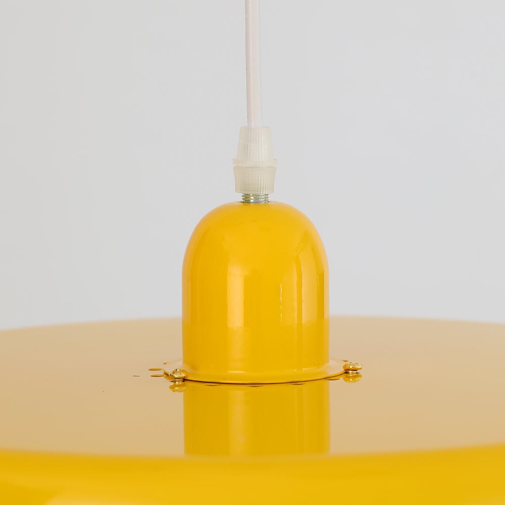 Pendelleuchte im Bauhaus-Stil