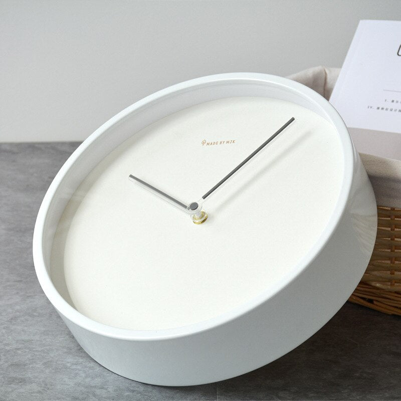 Nordische minimalistische Wanduhr-Aster Selection