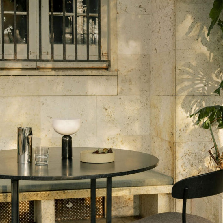 Elegant table lamp with marble base