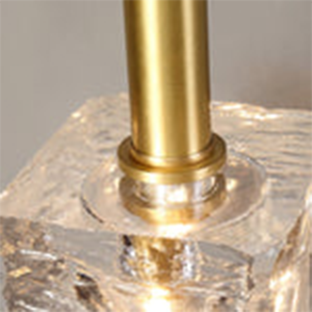 Stilvolle Messing -Kristalllampe