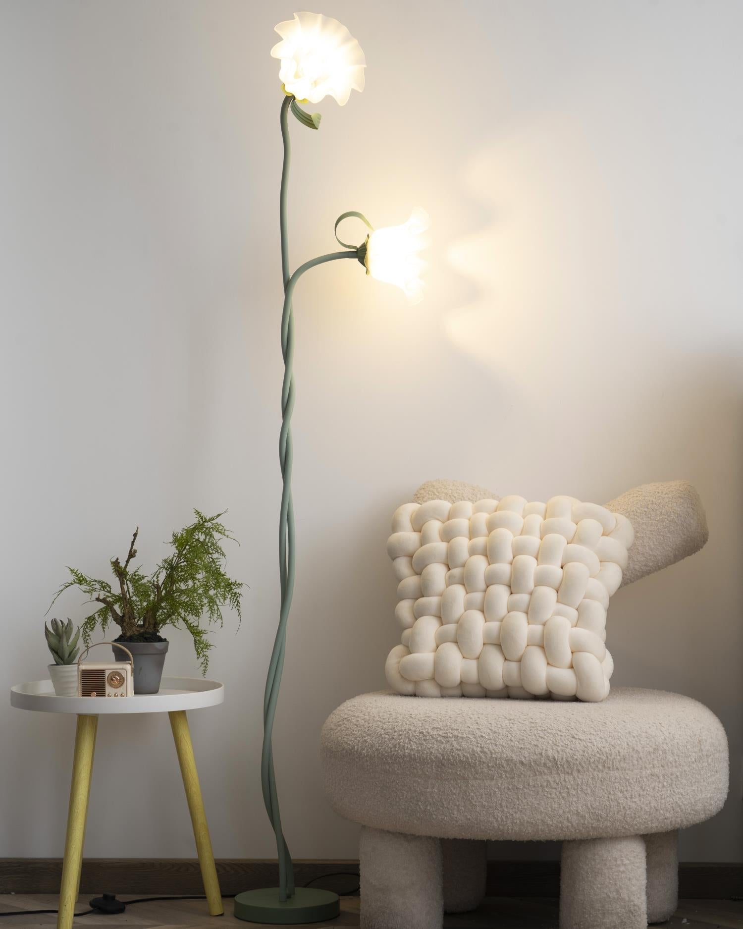 Calla flower lamp for living room