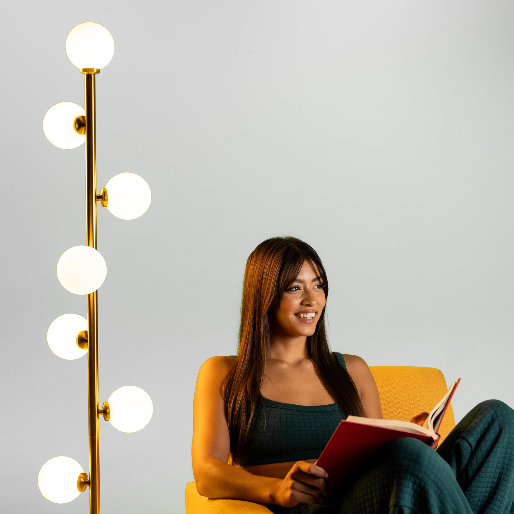 Nordic floor lamp – timeless & elegant