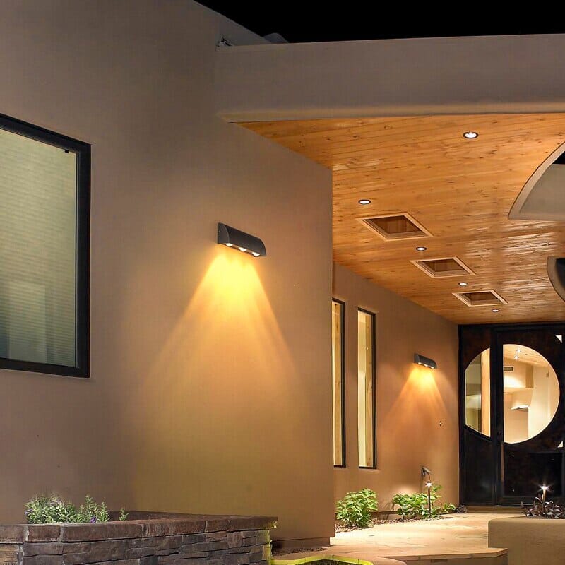 Waterproof LED outdoor wall light