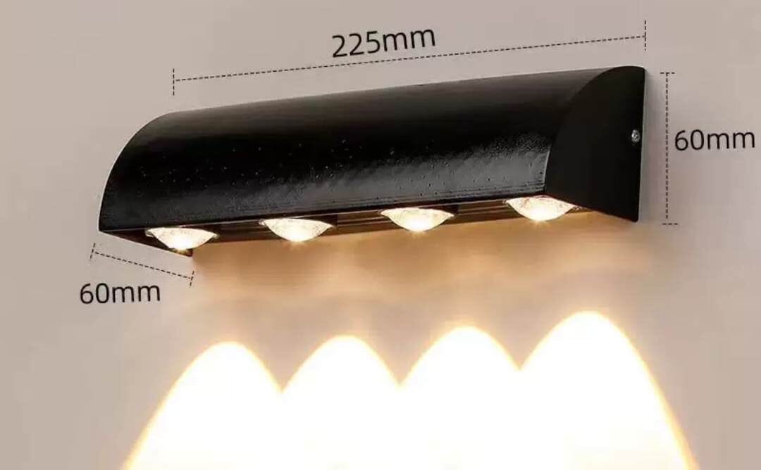 Waterproof LED outdoor wall light