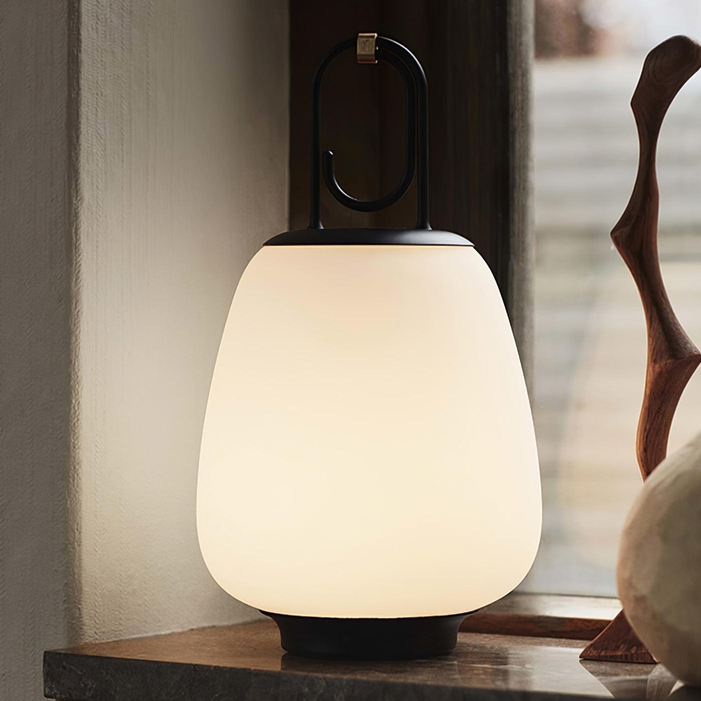 Tragbare LED-Tischlampe für flexibles Ambiente