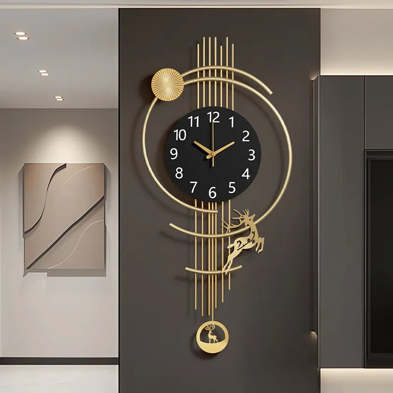 Moderne schwingende Hirsch-Wanduhr