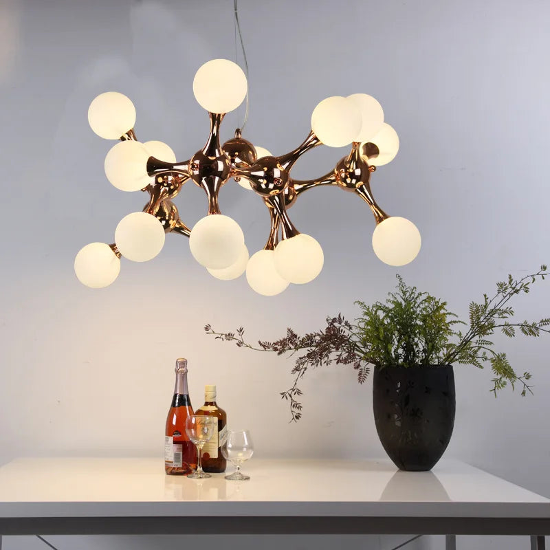 Moderne LED Esszimmer-Pendelleuchte