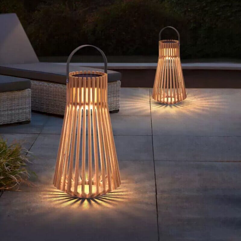 Waterproof teak outdoor light