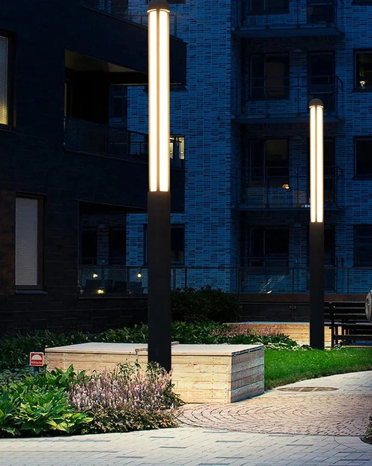 Classic LED garden light