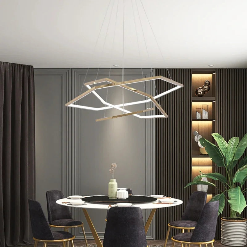 Luxuriöse LED Deckenlampe