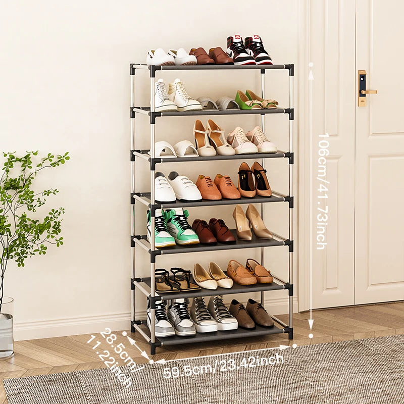 Mehrstufiges Schuhregal aus Stoff