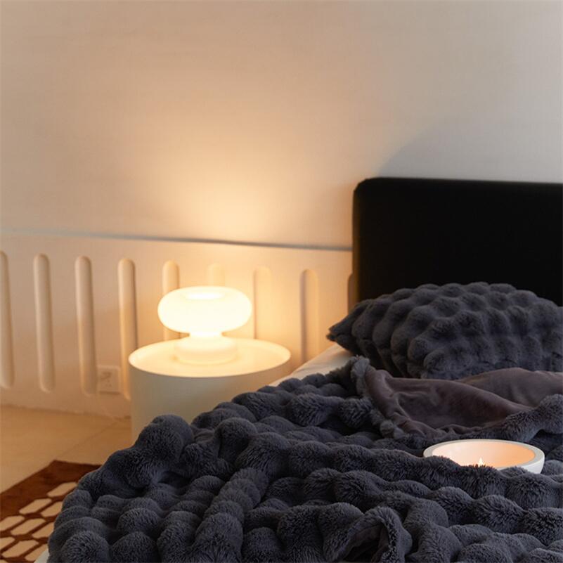 Kaninchenfell-Imitat Decke – Flauschig und Warm-Aster Selection