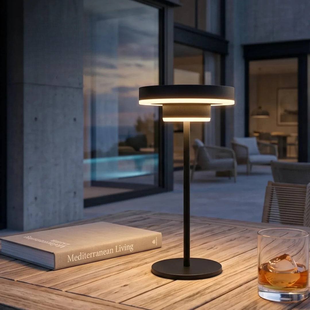 Lissera Minimalistisch Metall Solar-Tischleuchte