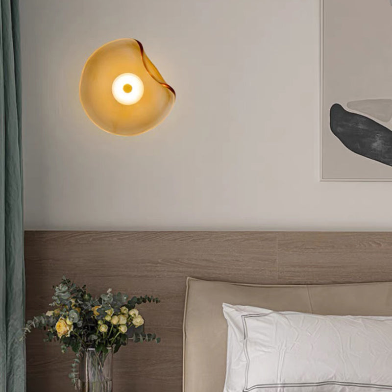 Decorative wall light