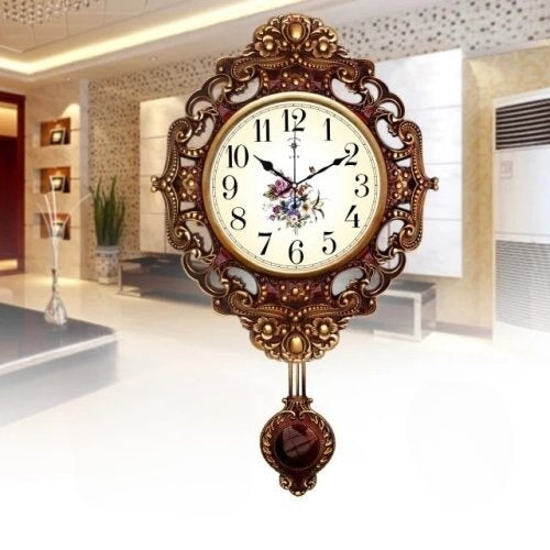 Luxuriöse Pendel-Wanduhr-Aster Selection