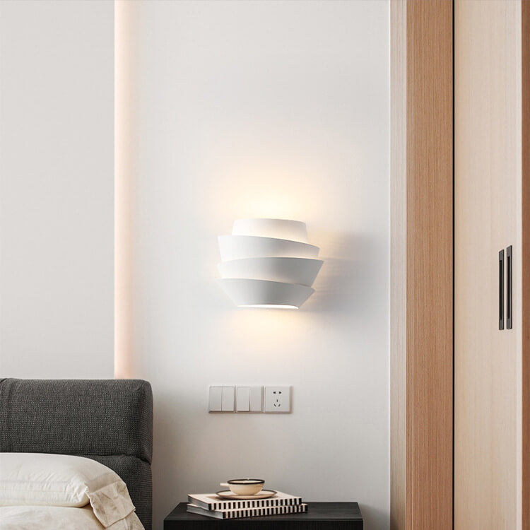 Luminique – Scandinavische wandlamp met dubbele lichtpunten gemaakt van ijzer