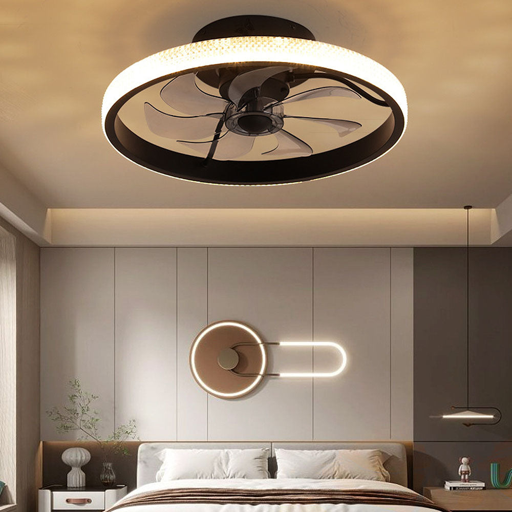 Smarter LED-Deckenventilator mit Fernbedienung