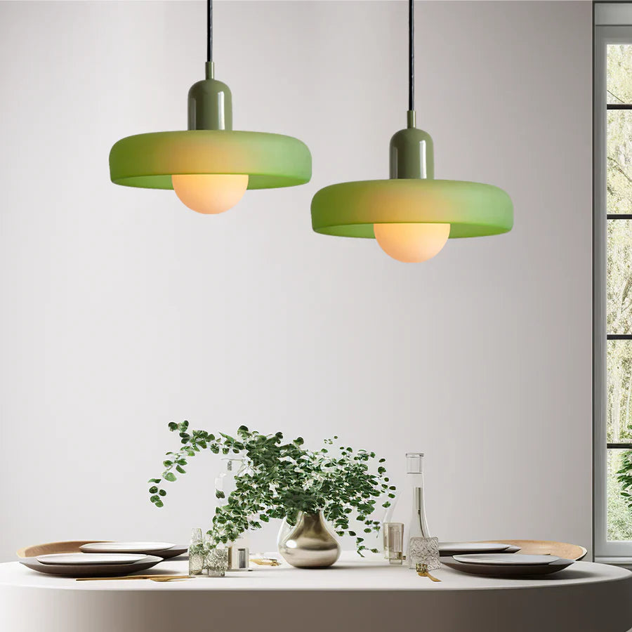 Transparante hanglamp in Scandinavische stijl