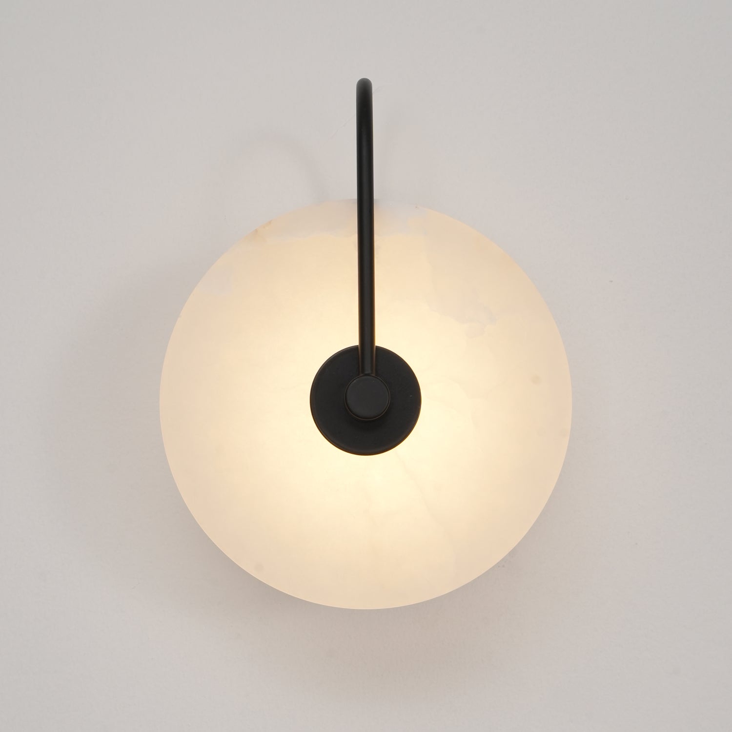 AlabasterBeam Wandlamp - Elegante Verlichting voor Elk Interieur