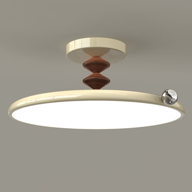 Zeitgenössische Halbeinbau-Deckenlampe