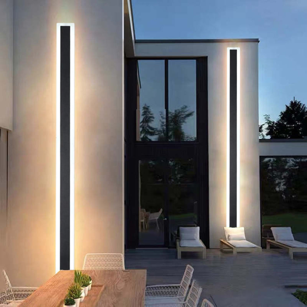 Lineare schwarze LED-Außenwandleuchte