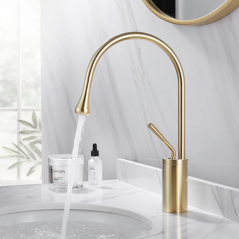 Eleganter Wasserfall-Wasserhahn im Tropfen-Design