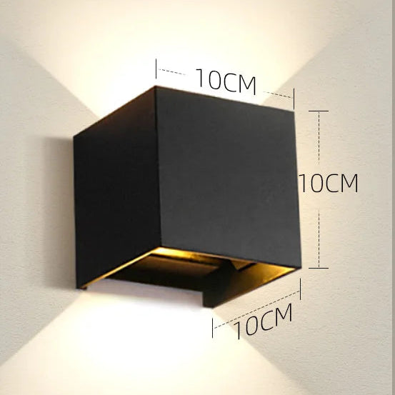 Geometrische LED-Außenwandleuchte