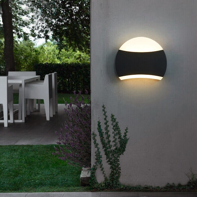 Moderne Außenwandleuchte IP65