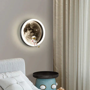 LED wandlamp met astronautenmotief