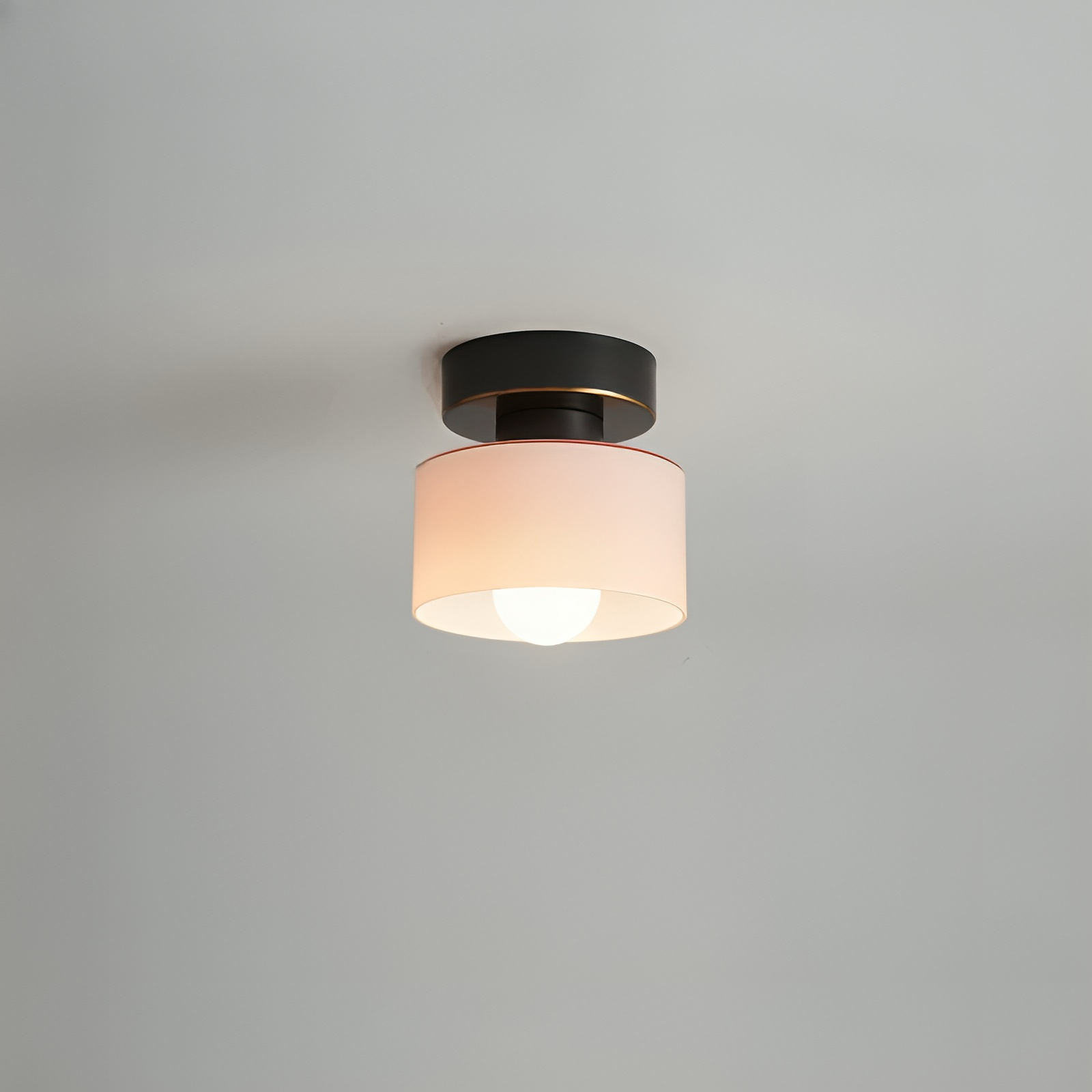 bauhaus deckenspot modern minimalistisch deckenleuchte warmes licht schlafzimmer