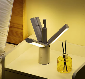 Foldable camping lamp