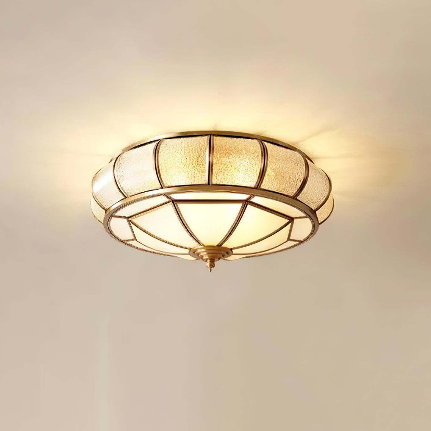 Plafondlamp van structuurglas