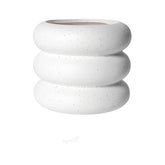 Elegant ceramic plant pot 