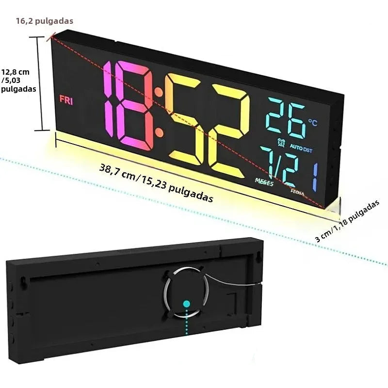 Digitale LED-Wanduhr mit RGB-Stimmungsbeleuchtung