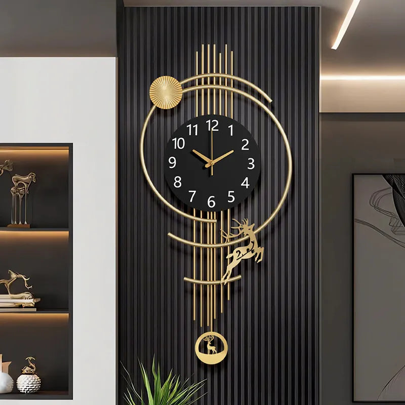 Moderne schwingende Hirsch-Wanduhr