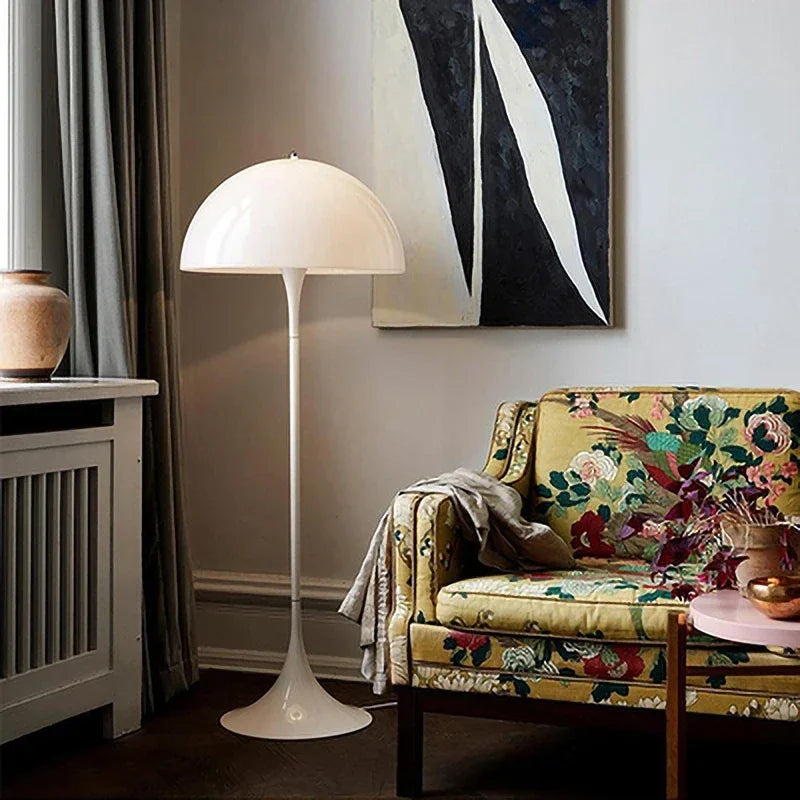 Scandi Retro Pilz Stehlampe-Aster Selection