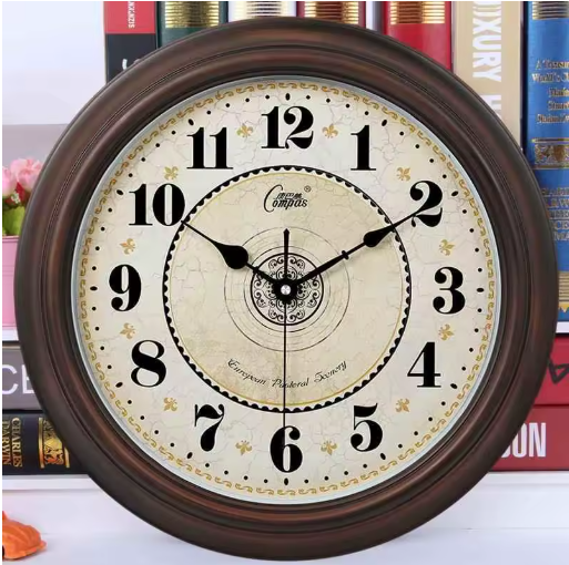 High-quality vintage wall clock – decorative &amp; functional