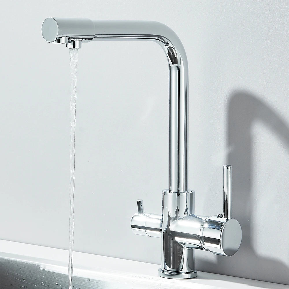 Küchenarmatur mit Doppelflussfilter und Trinkwasserauslass