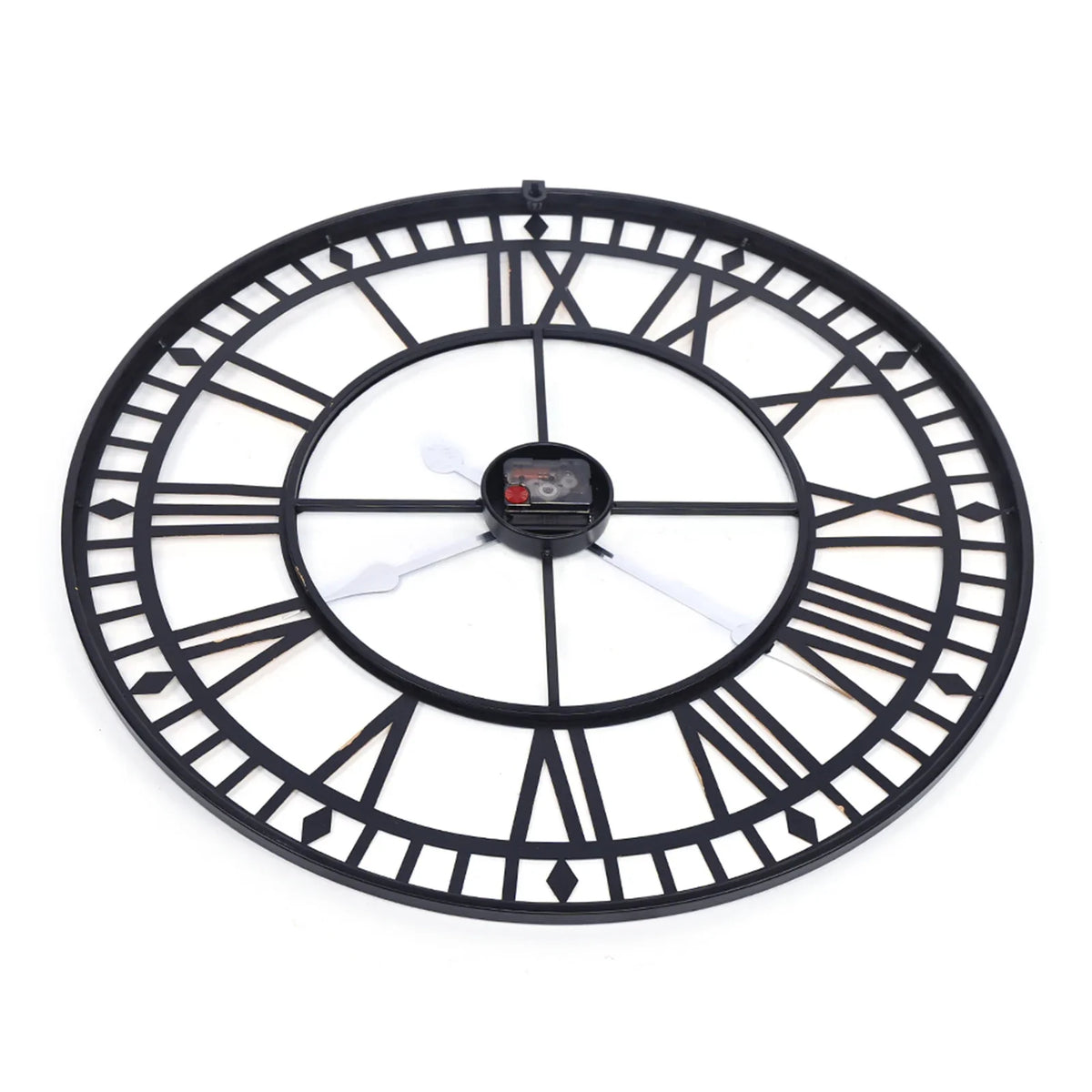 Moderne Wanduhr aus Goldmetall