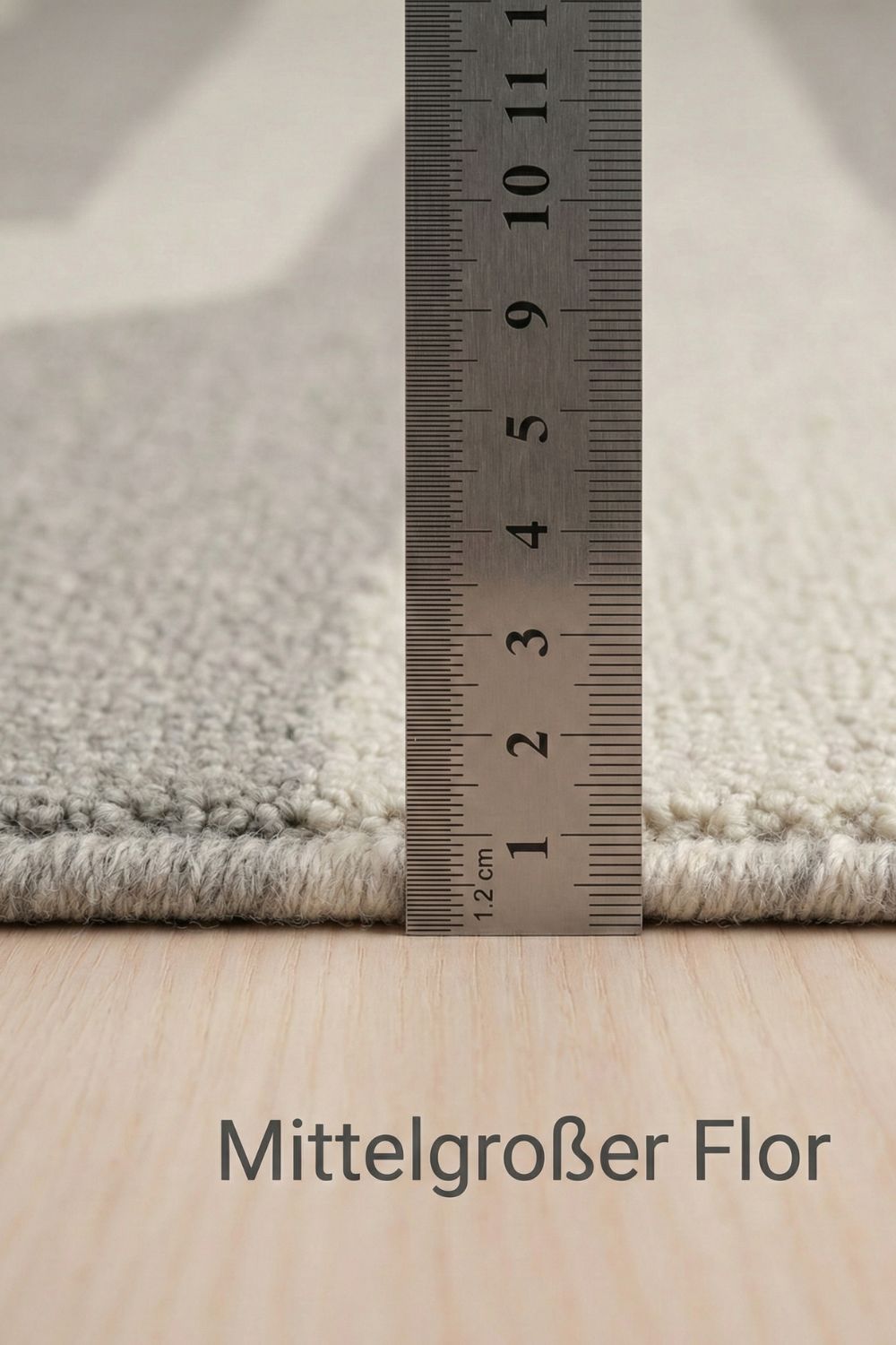 Wollteppich 200x300 oder 240x340 groß für Wohnzimmer und Schlafzimmer