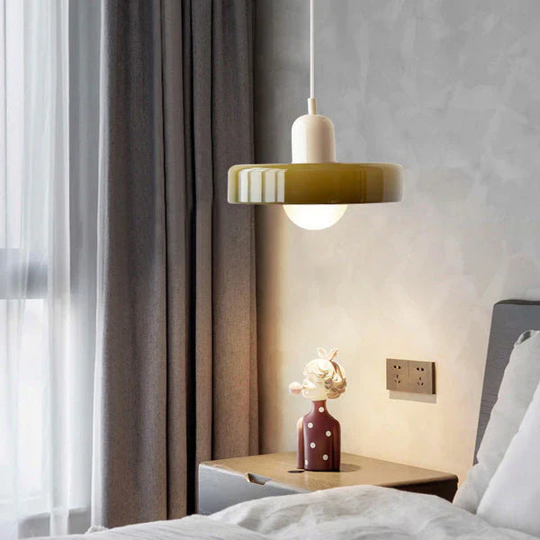 Transparante hanglamp in Scandinavische stijl