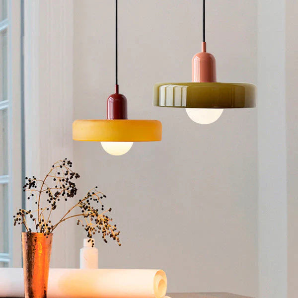 Transparante hanglamp in Scandinavische stijl