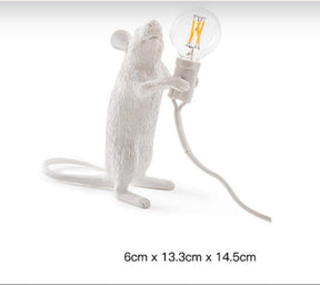 The Curious Explorer – A Playful Mouse Lamp