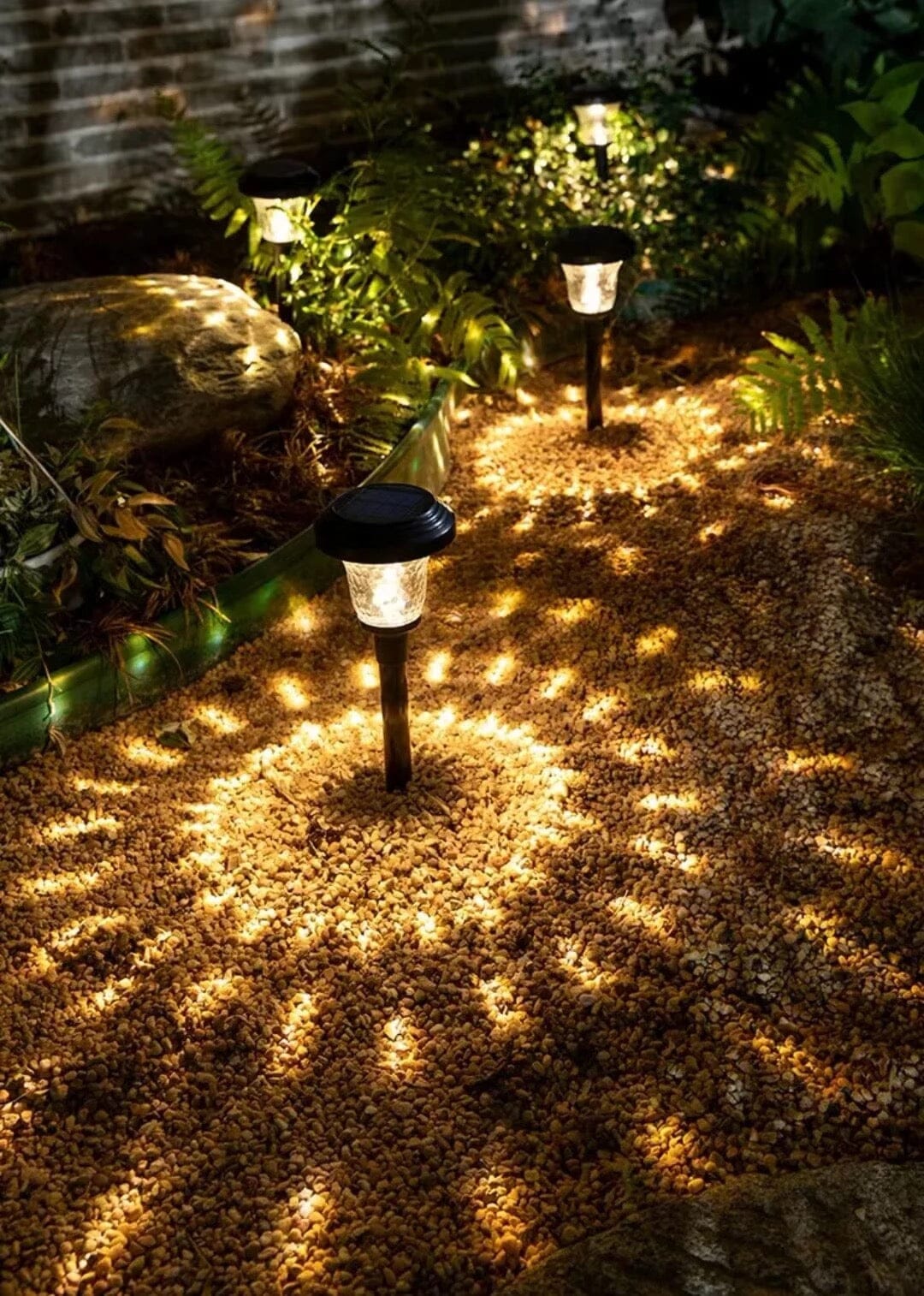 Solarbetriebene LED-Gartenleuchten