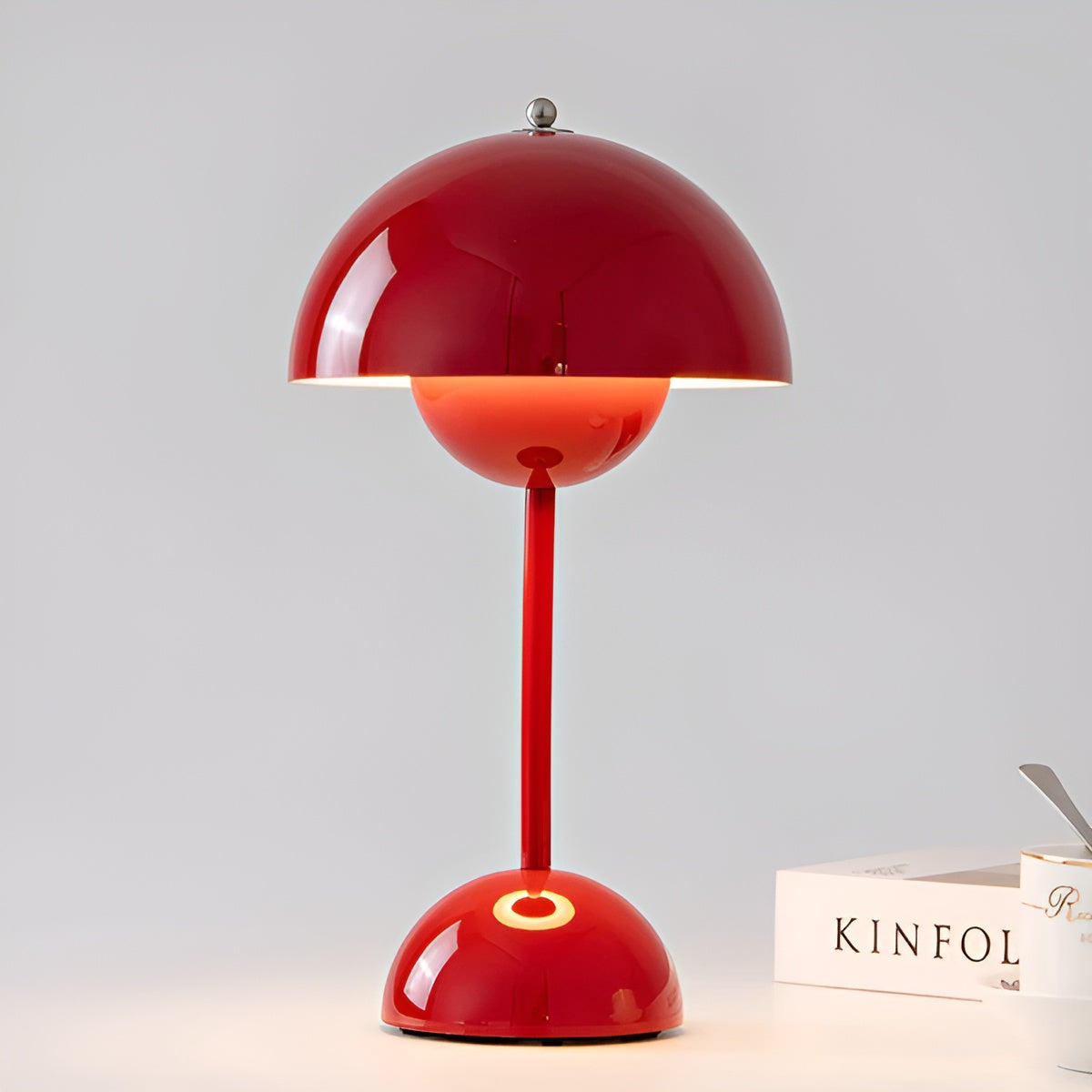 Stilvolle Pillam Tischleuchte-Aster Selection