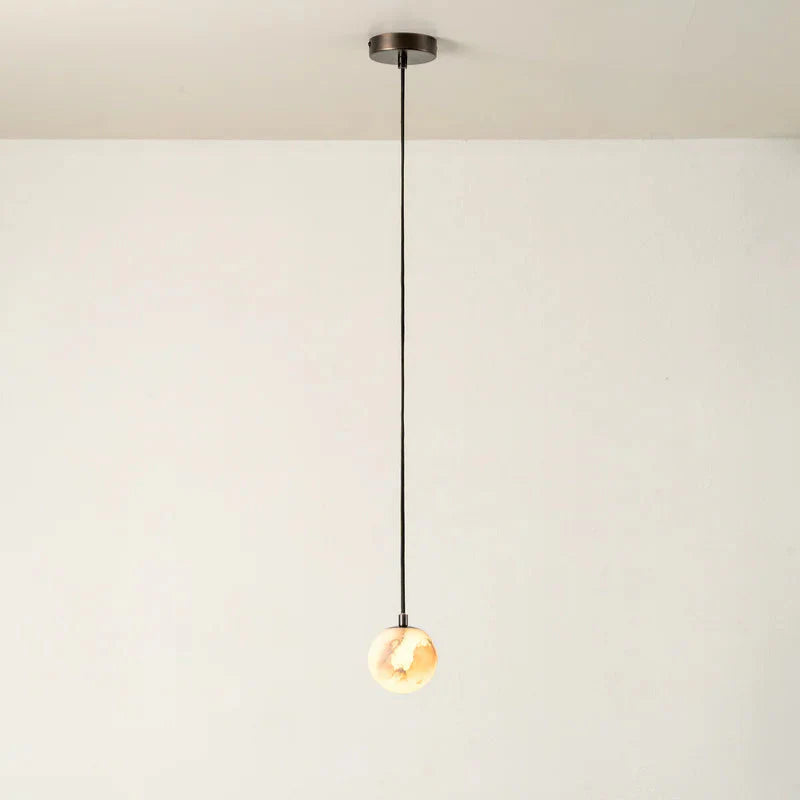 Pendelleuchte aus Alabasterglas und Bronze