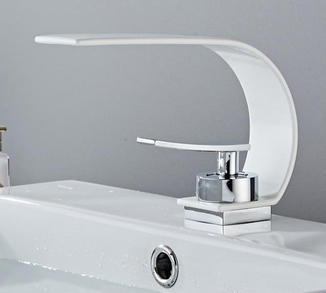 Eleganter Slim-Wasserhahn – Modernes Design