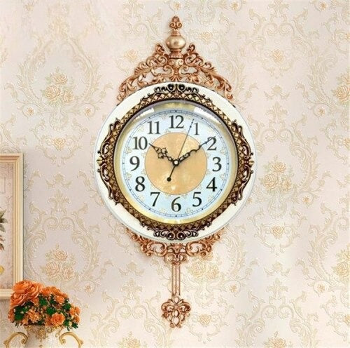 Luxuriöse Pendel-Wanduhr-Aster Selection
