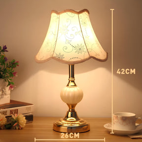 TimelessNordik – Retro-Tischlampe mit skandinavischem Charme
